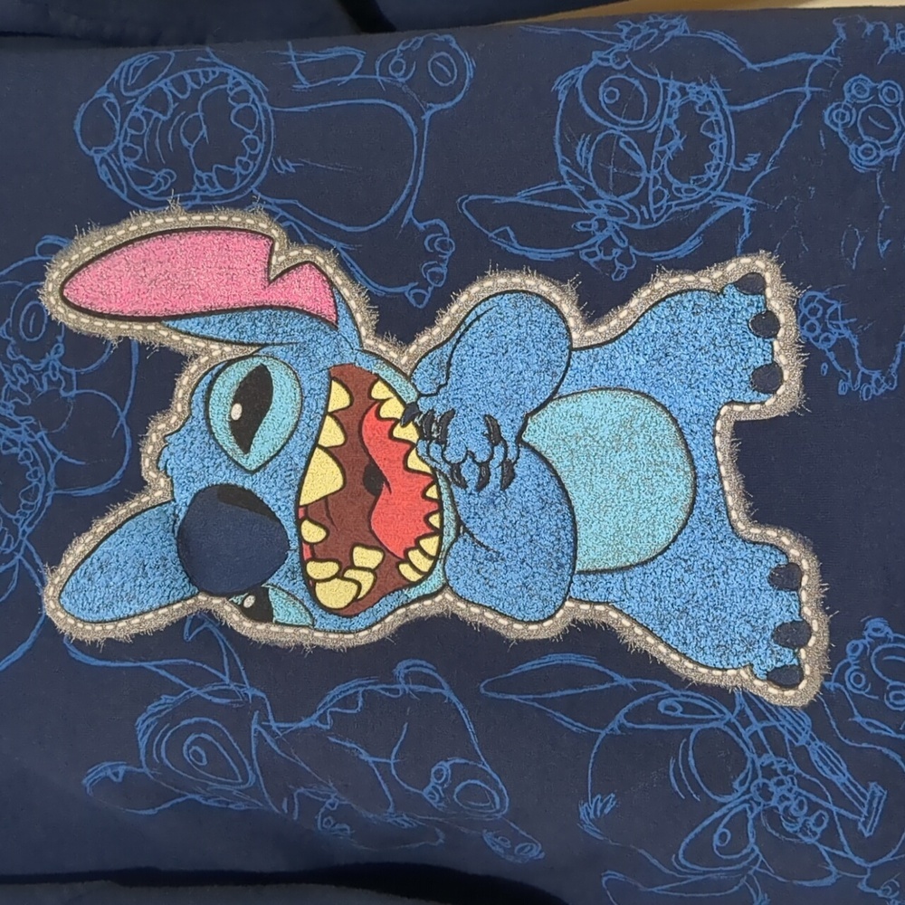 Disney  Stitch Hoodie size Medium